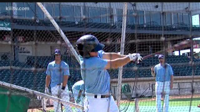 Altuve in the Hooks lineup as they take on Tulsa